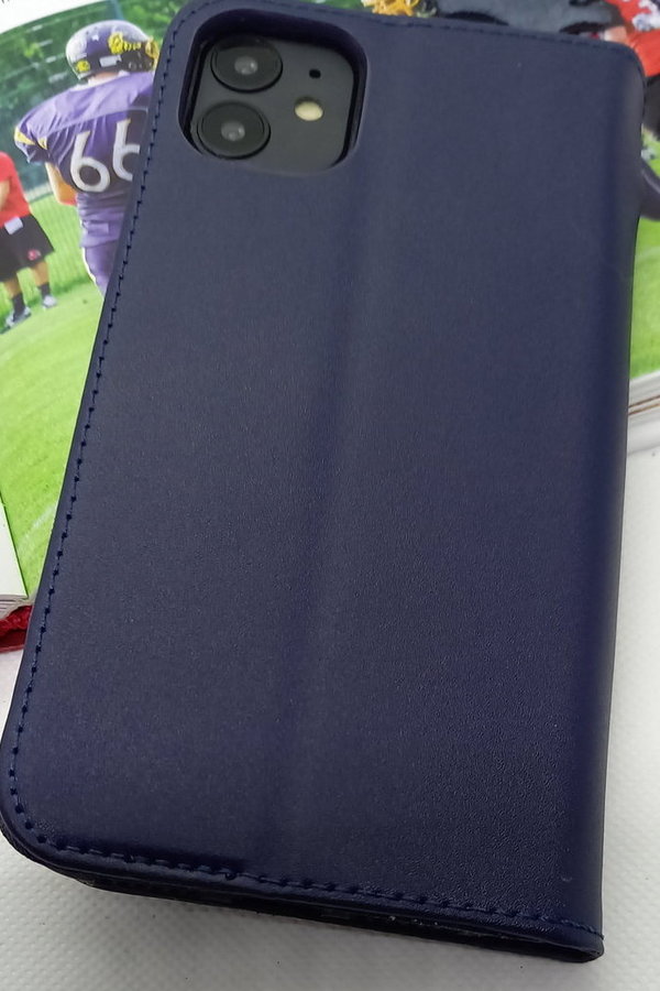 Handytasche aus Genuine Leather Navy Blue passend für iPhone 11